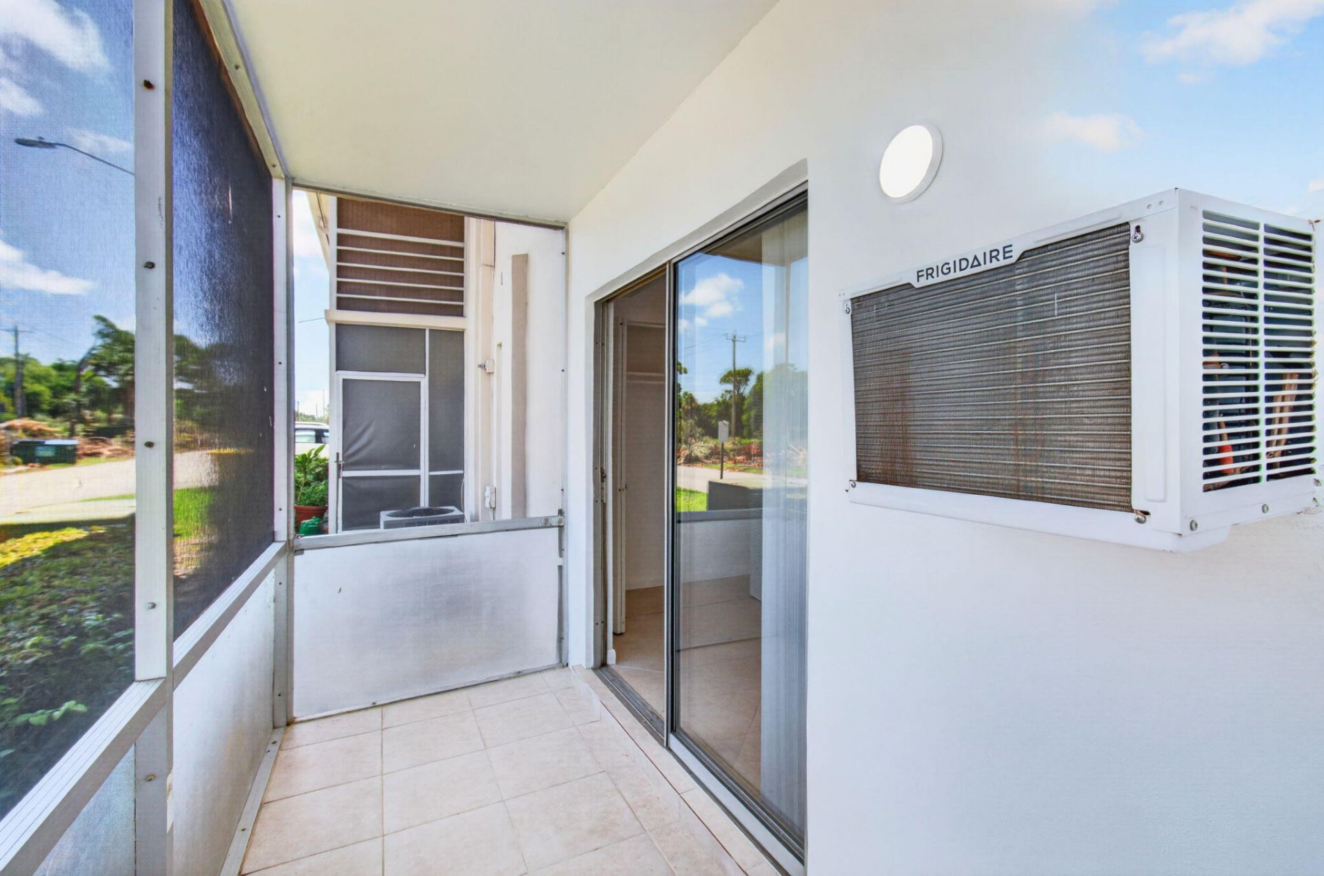 126 Norwich F, West Palm Beach, FL 33417 Photo