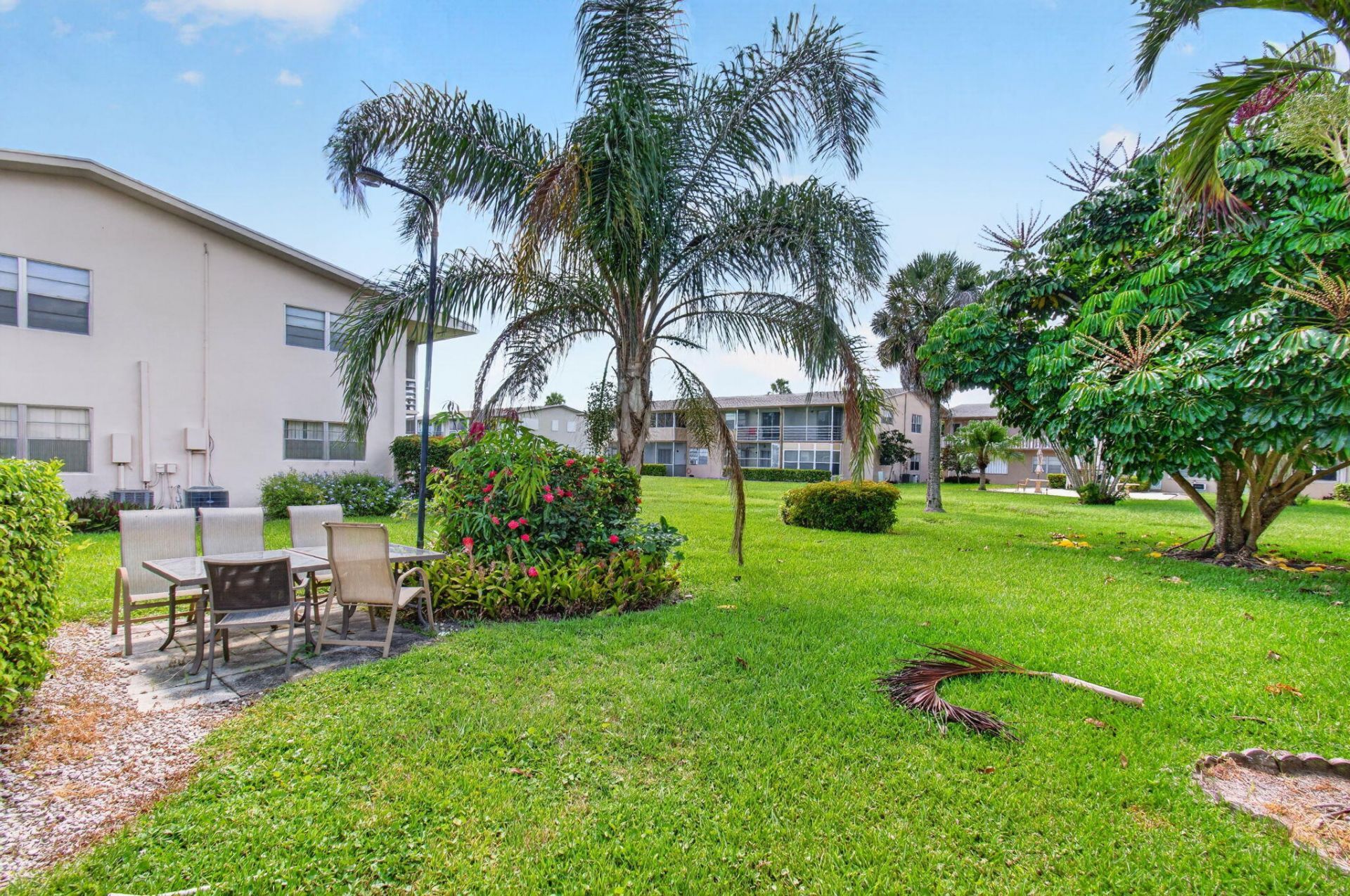 126 Norwich F, West Palm Beach, FL 33417 Photo