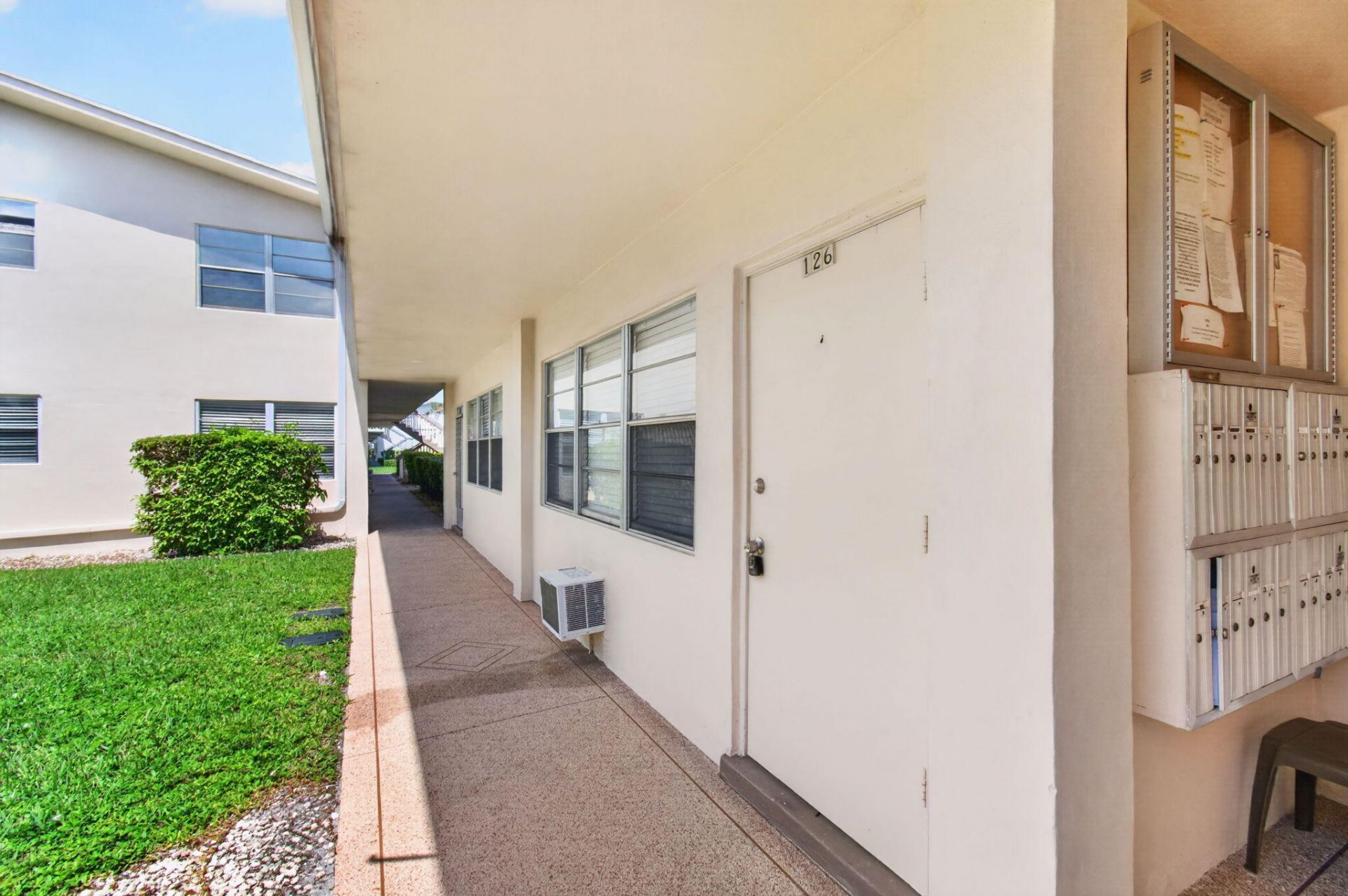 126 Norwich F, West Palm Beach, FL 33417 Photo