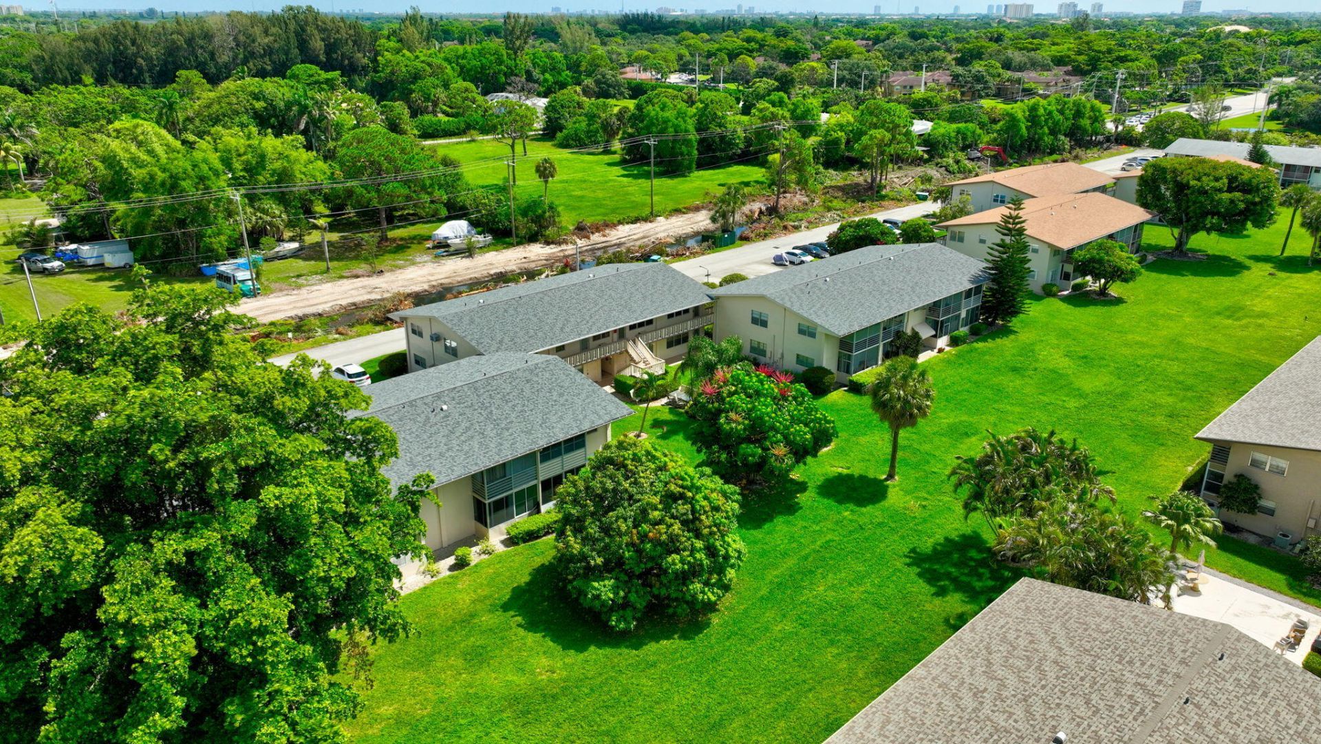 126 Norwich F, West Palm Beach, FL 33417 Photo
