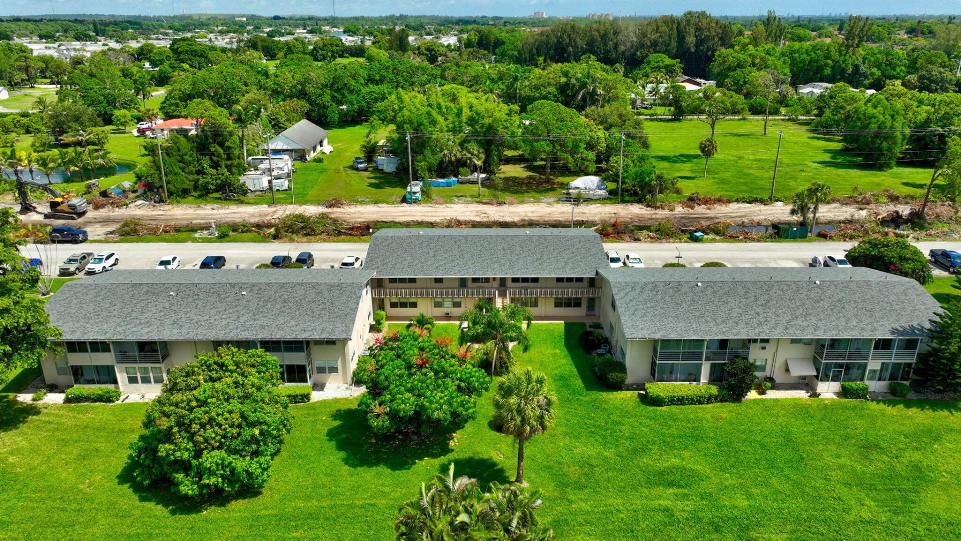126 Norwich F, West Palm Beach, FL 33417 Photo