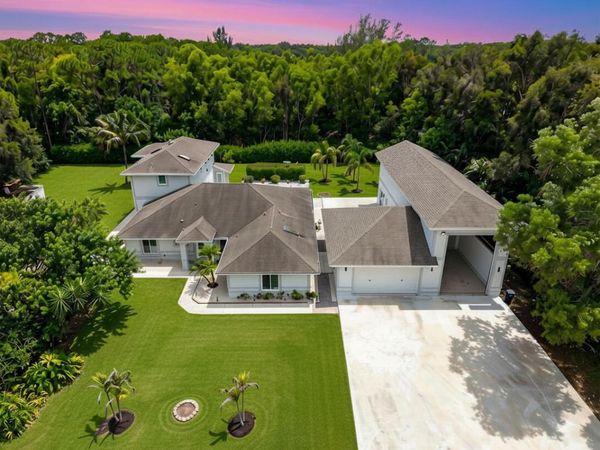 13884 89TH Place N, The Acreage, FL 33412