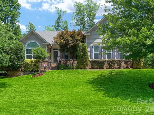 4018 Harmattan Drive, Denver, NC 28037