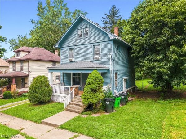 447 W North Street , Wooster, OH 44691