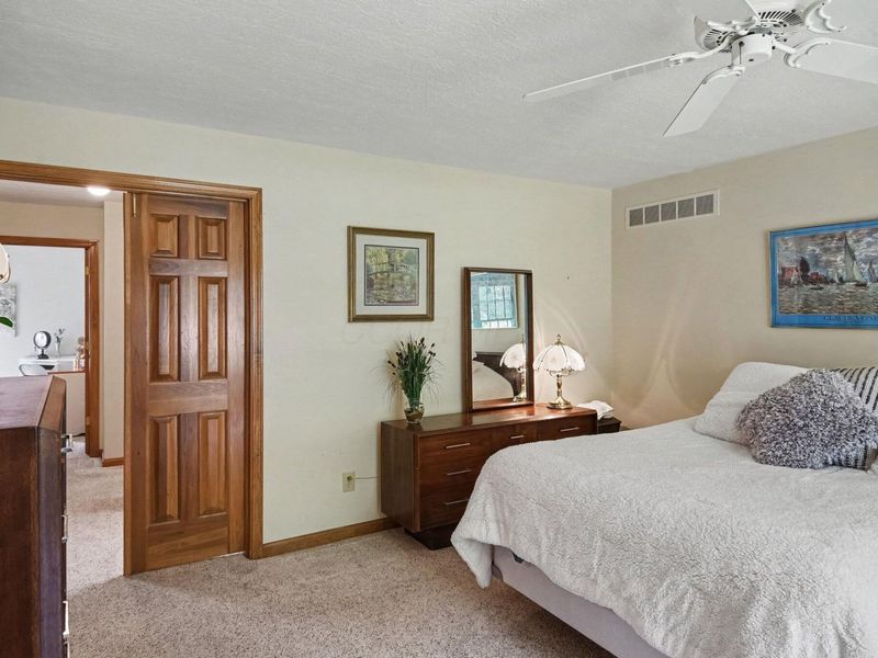 1754 Leighton Drive , Reynoldsburg, OH 43068 Photo 13