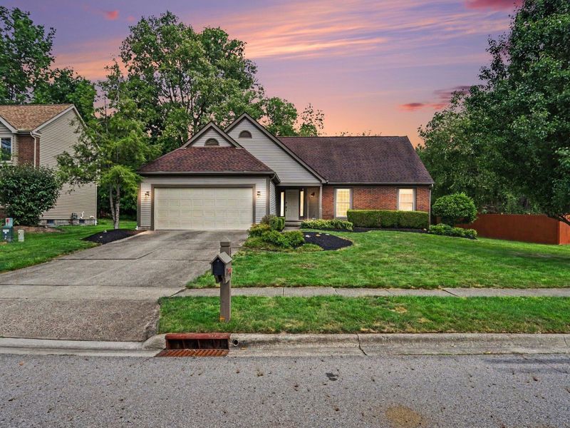 1754 Leighton Drive , Reynoldsburg, OH 43068 Photo 2