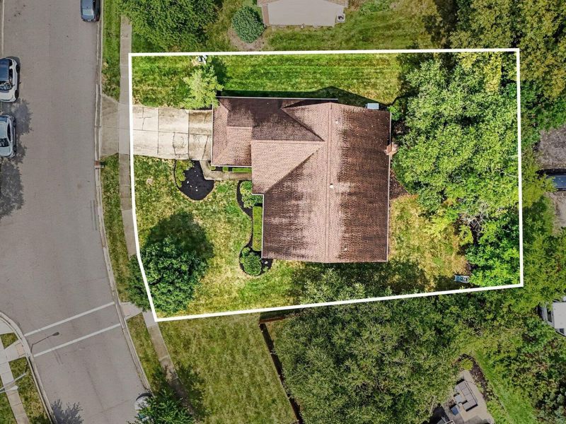 1754 Leighton Drive , Reynoldsburg, OH 43068 Photo 3