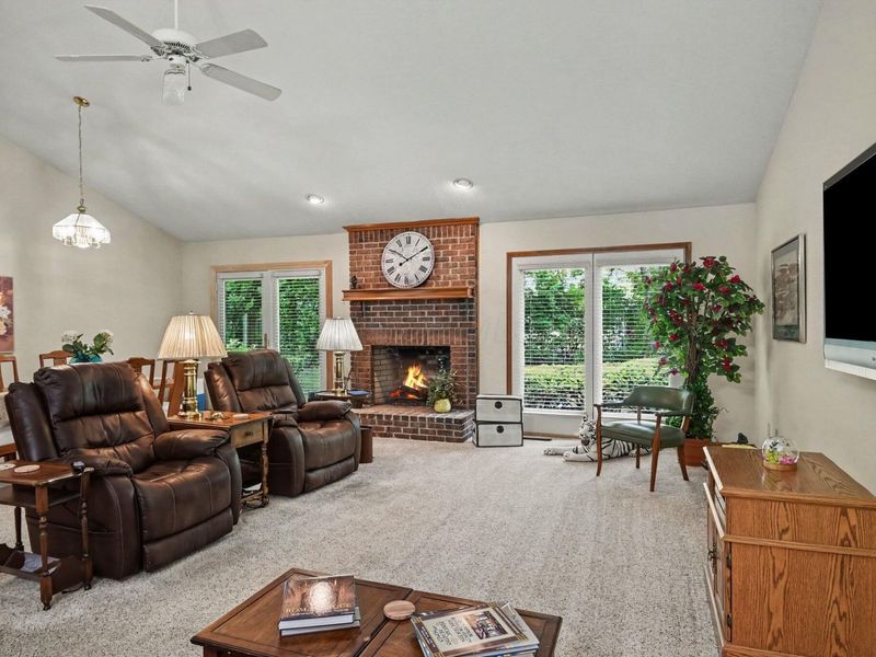1754 Leighton Drive , Reynoldsburg, OH 43068 Photo 5