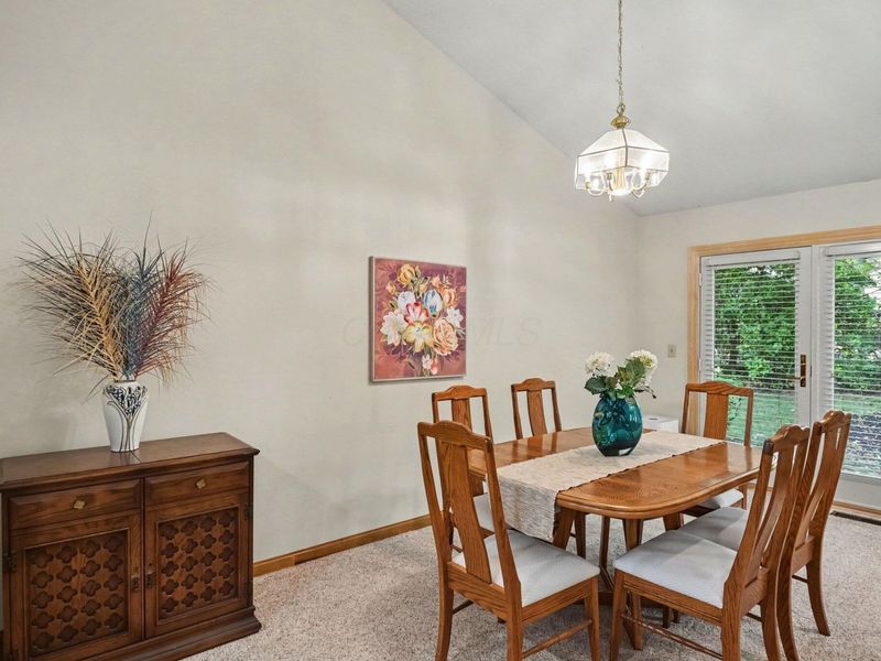 1754 Leighton Drive , Reynoldsburg, OH 43068 Photo 8