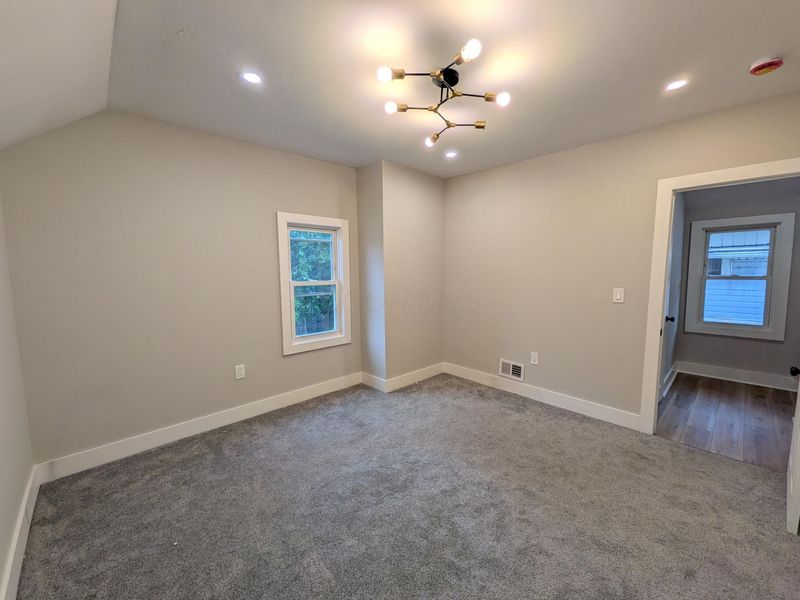 715 Seymour Avenue , Columbus, OH 43205 Photo 8
