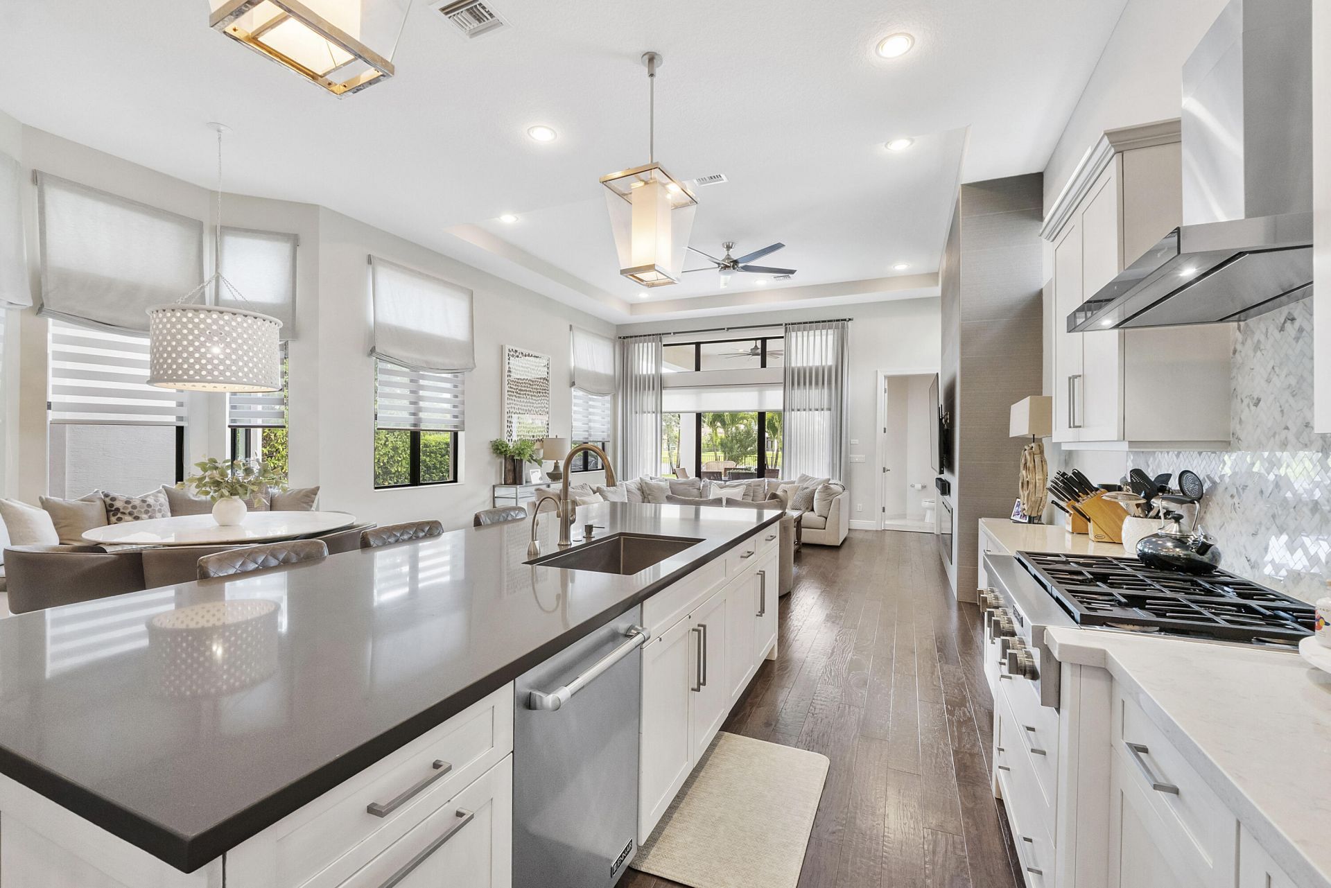 10282 Sweet Bay Manor, Parkland, FL 33076 Photo