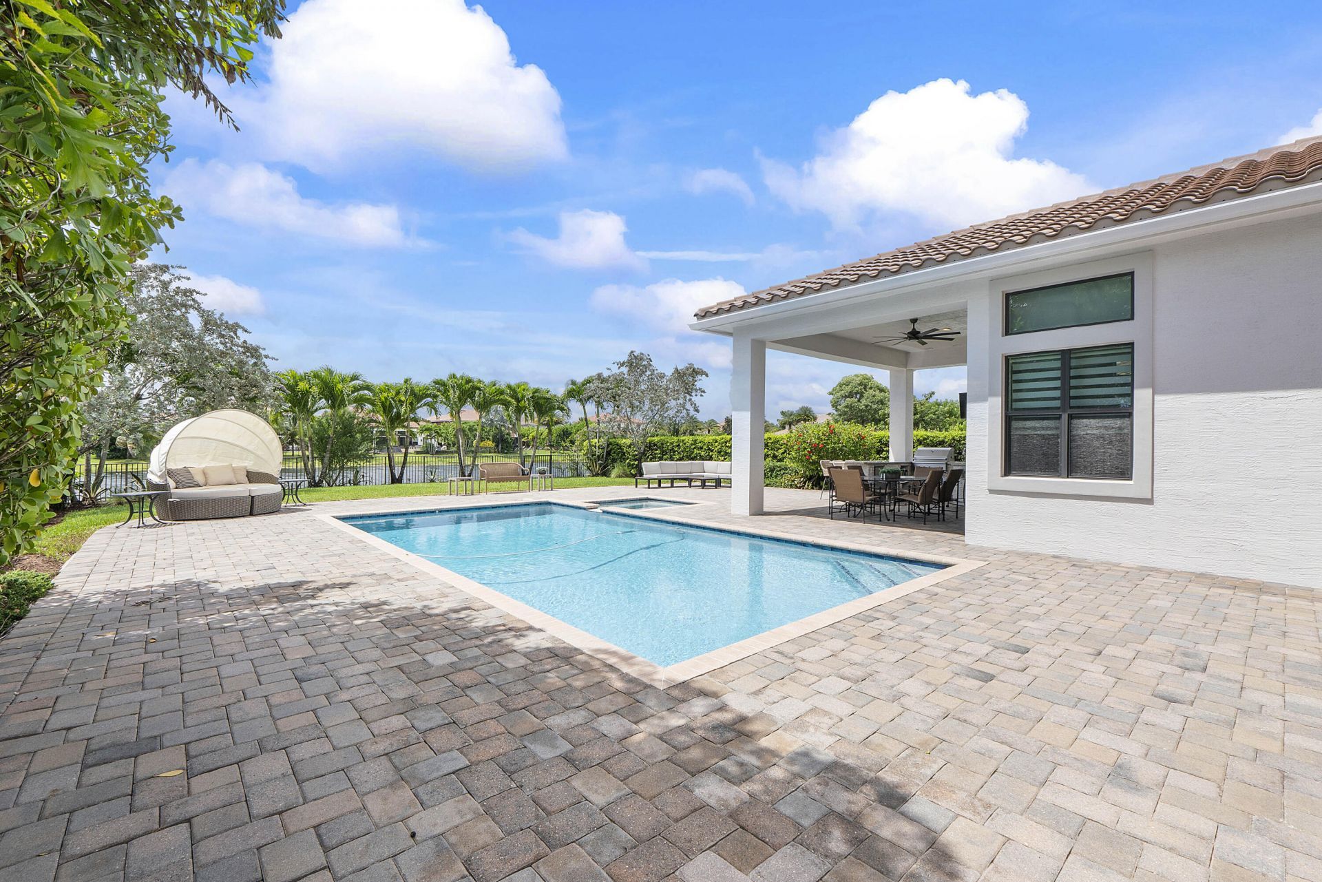 10282 Sweet Bay Manor, Parkland, FL 33076 Photo