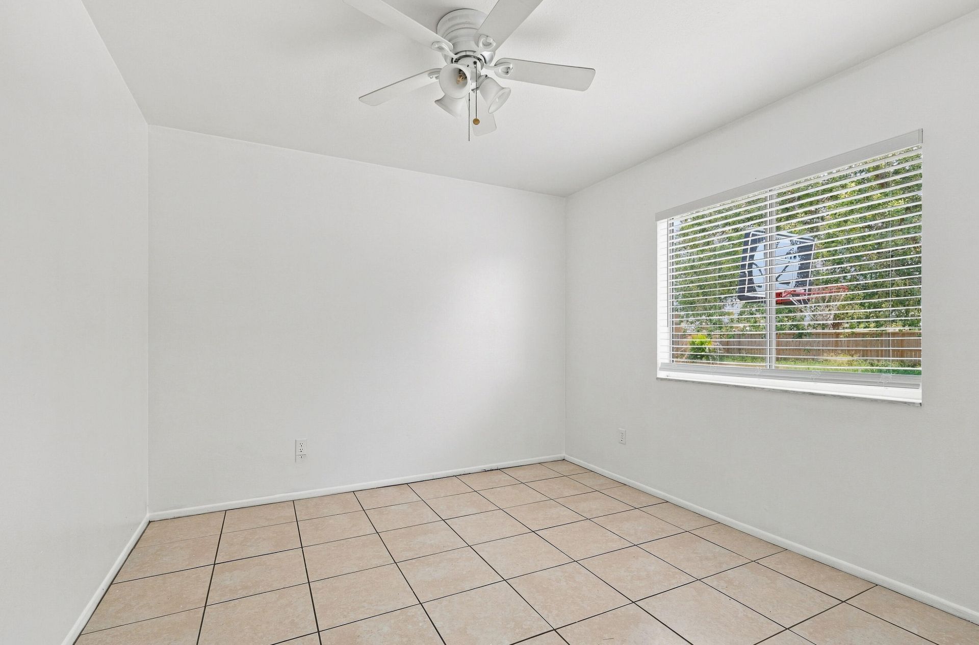 484 SW Eastport Circle, Port Saint Lucie, FL 34953 Photo