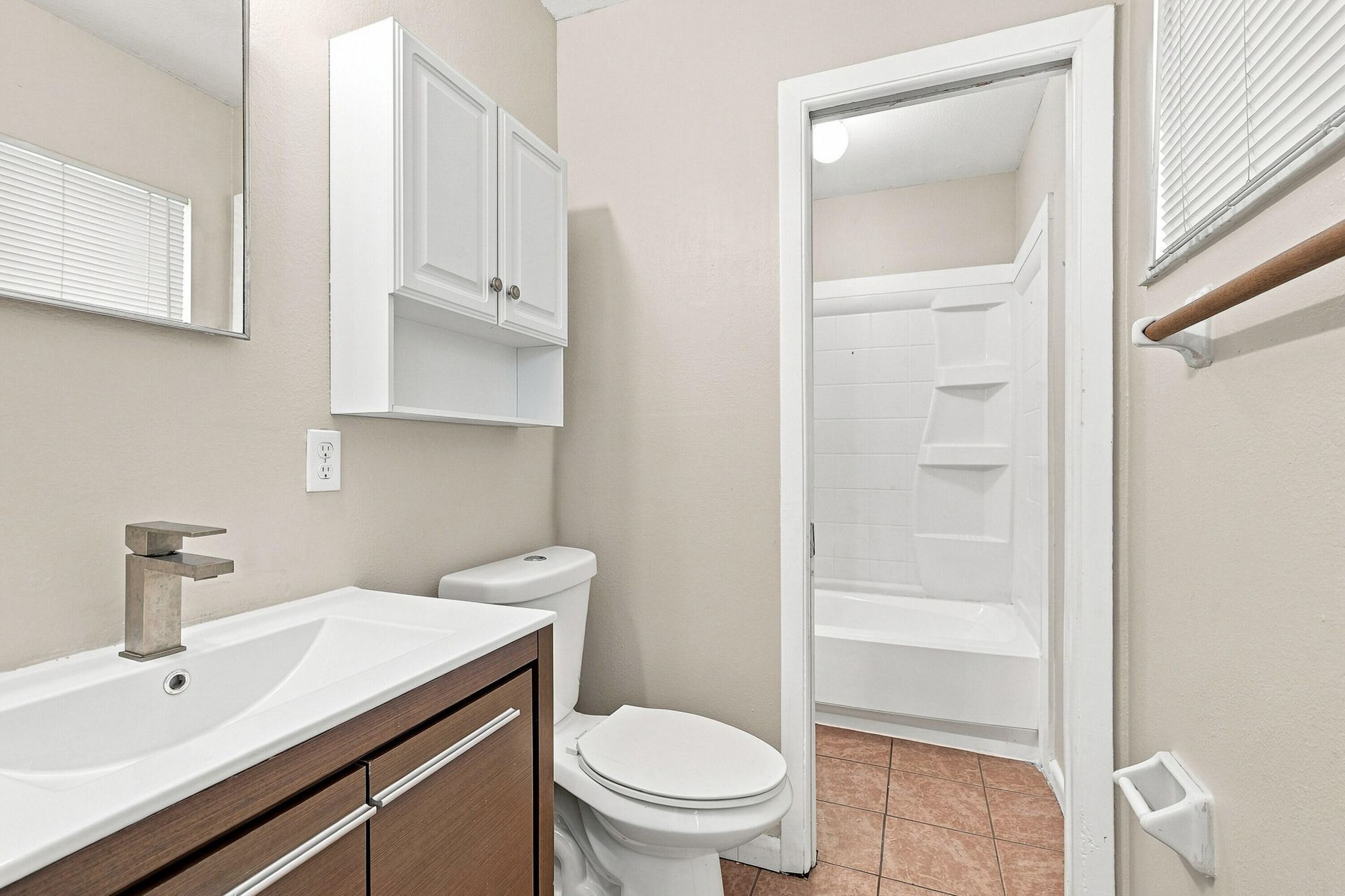 484 SW Eastport Circle, Port Saint Lucie, FL 34953 Photo