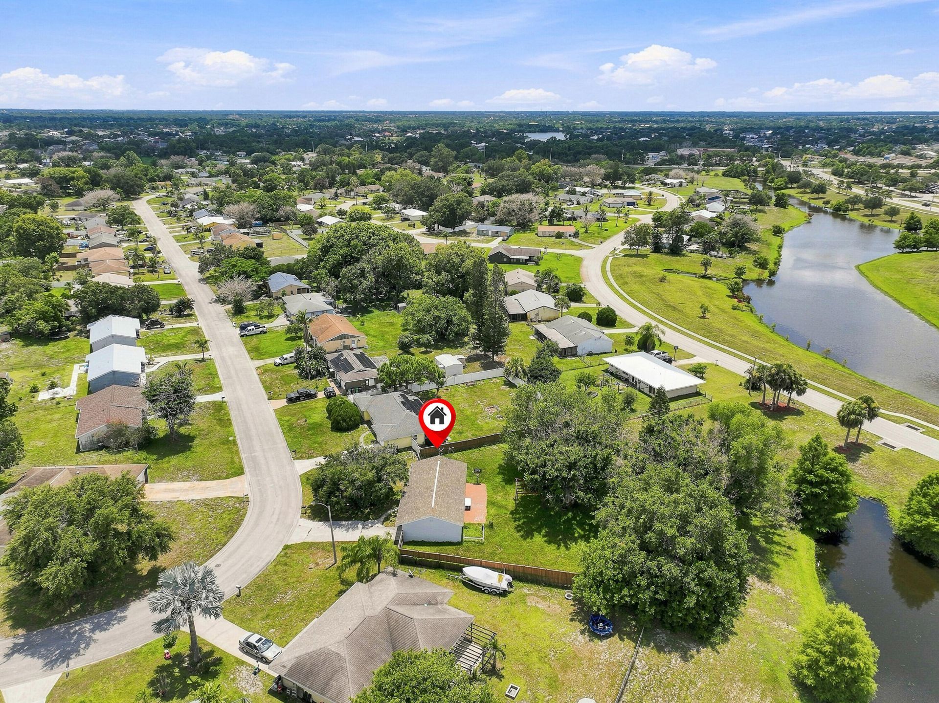 484 SW Eastport Circle, Port Saint Lucie, FL 34953 Photo