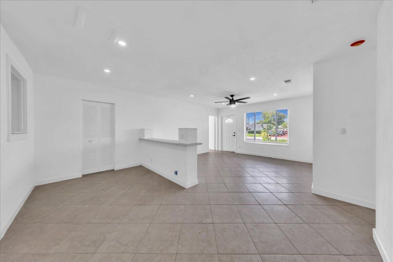 6311 SW 2nd Street, Margate, FL 33068 Photo