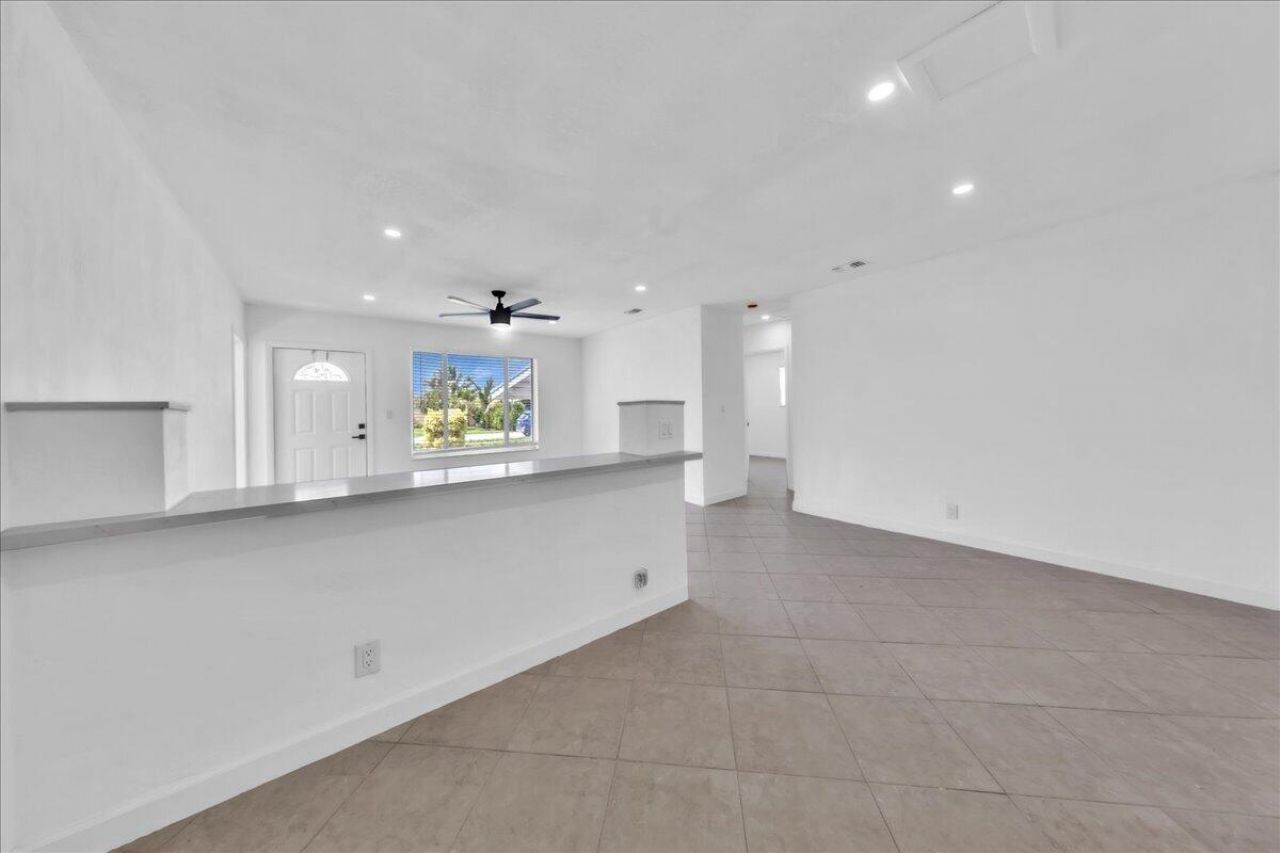 6311 SW 2nd Street, Margate, FL 33068 Photo