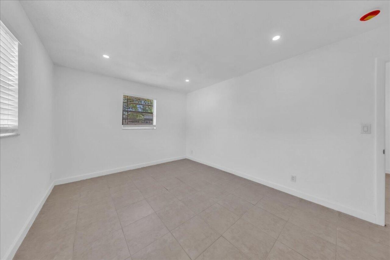 6311 SW 2nd Street, Margate, FL 33068 Photo