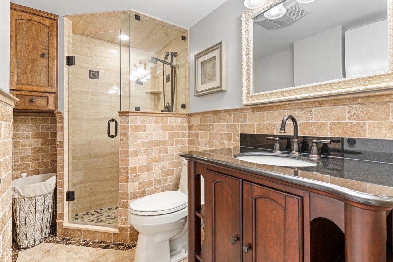 17 Royal Palm Way, Unit 105, Boca Raton, FL 33432 Photo