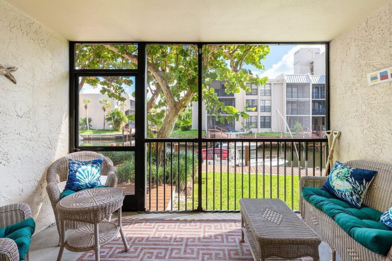 17 Royal Palm Way, Unit 105, Boca Raton, FL 33432 Photo