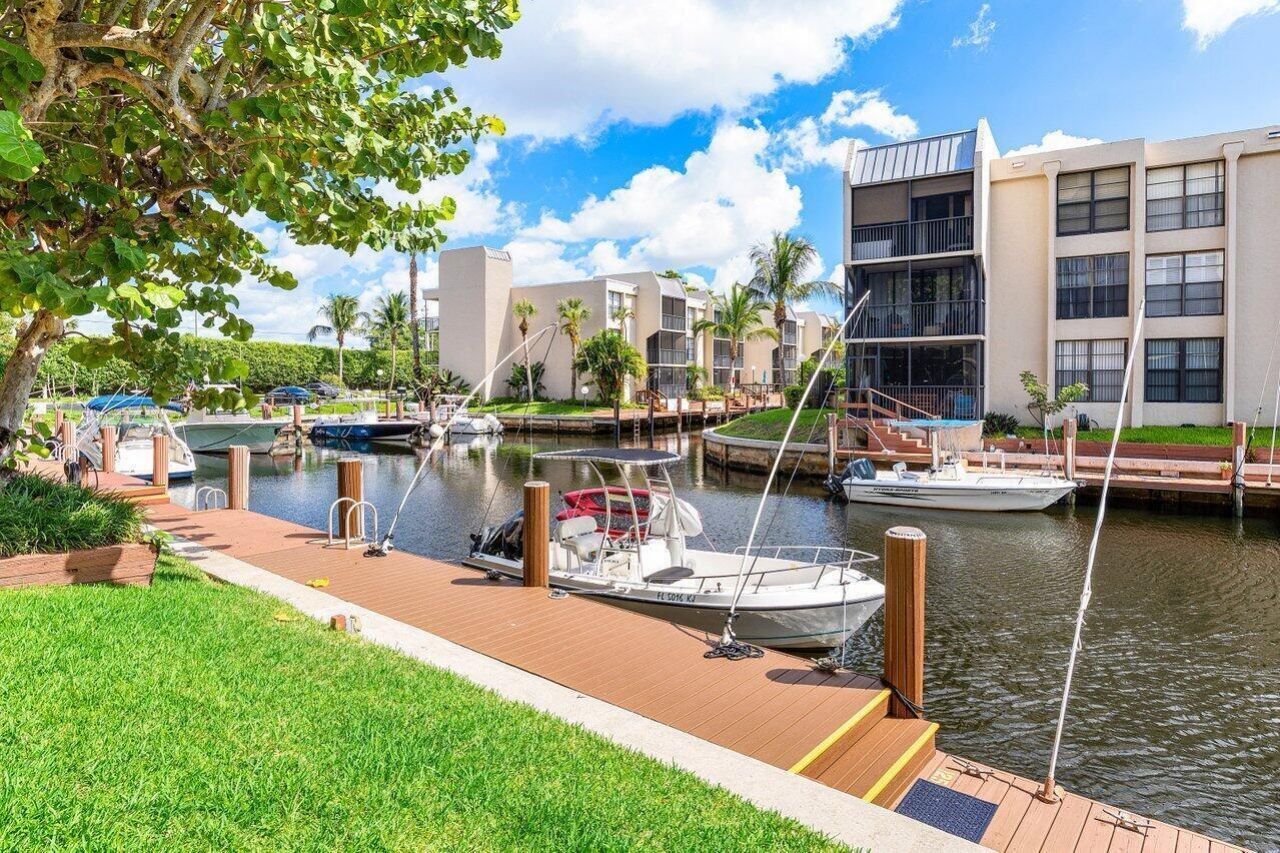 17 Royal Palm Way, Unit 105, Boca Raton, FL 33432 Photo