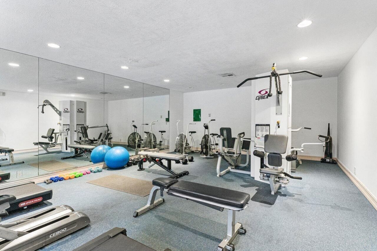17 Royal Palm Way, Unit 105, Boca Raton, FL 33432 Photo