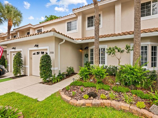 2928 PORT ROYALE Lane S, Fort Lauderdale, FL 33308