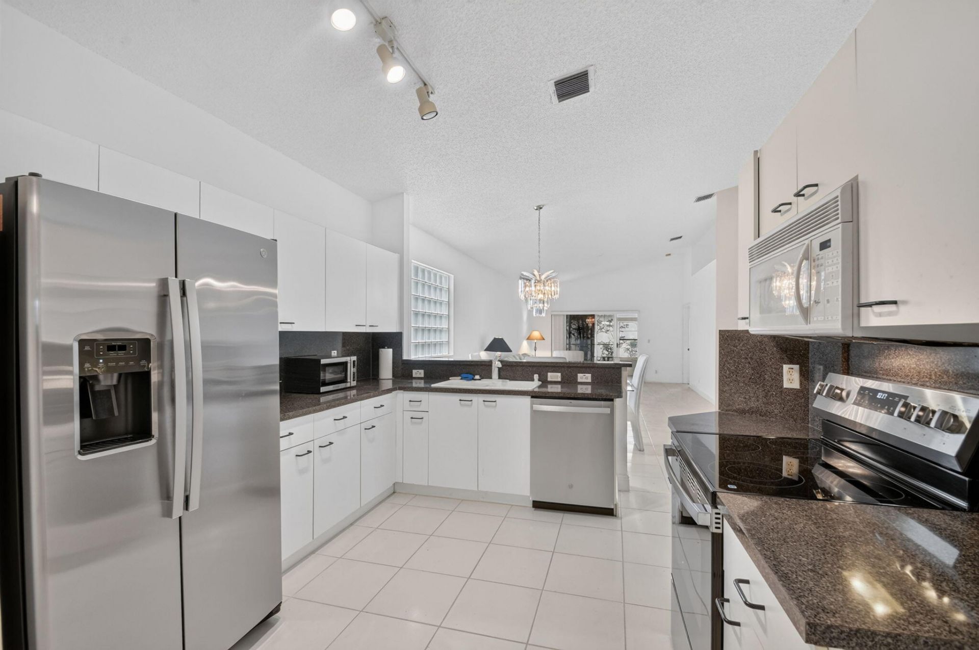 9527 Cherry Blossom Court, Boynton Beach, FL 33437 Photo
