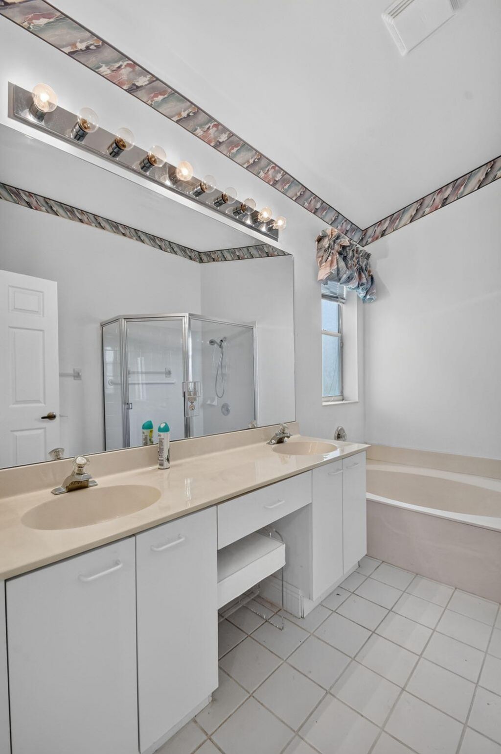 9527 Cherry Blossom Court, Boynton Beach, FL 33437 Photo