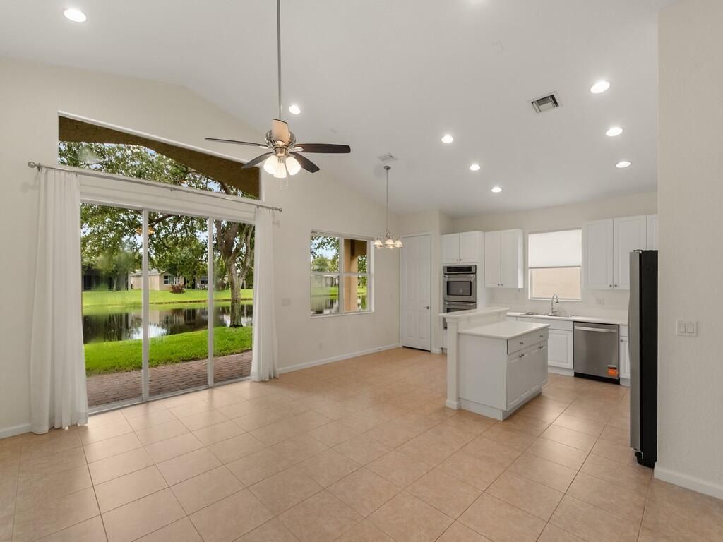 2287 SW Newport Isles Boulevard, Port Saint Lucie, FL 34953 Photo