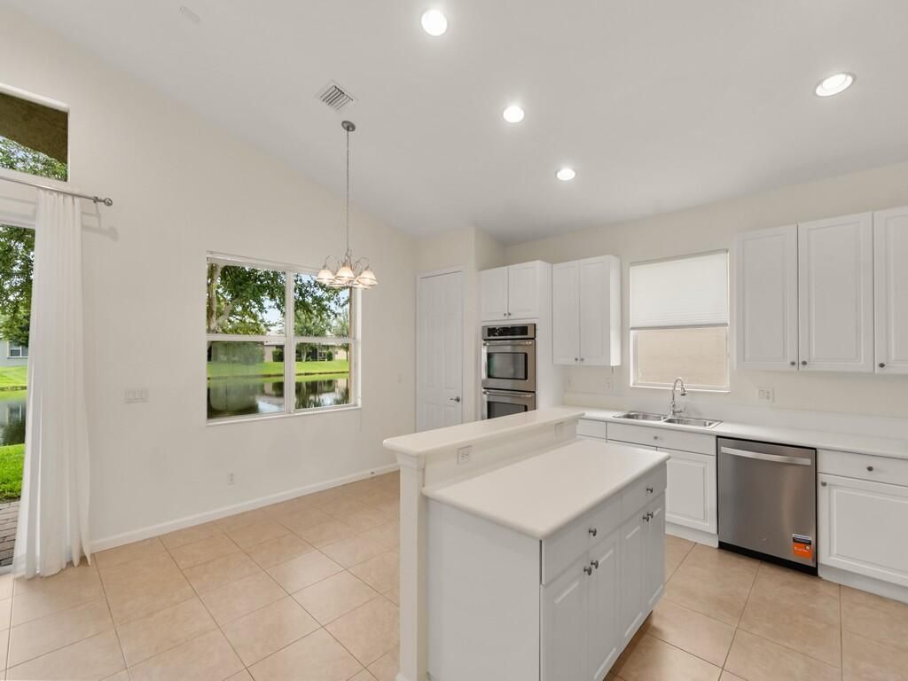 2287 SW Newport Isles Boulevard, Port Saint Lucie, FL 34953 Photo