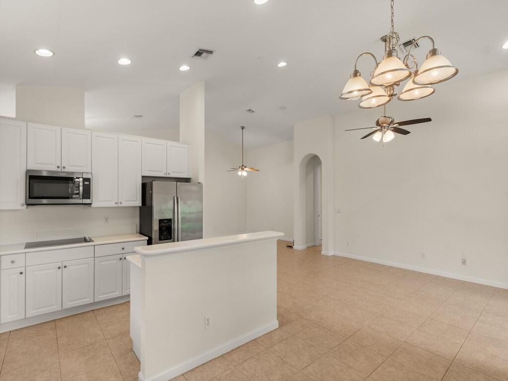 2287 SW Newport Isles Boulevard, Port Saint Lucie, FL 34953 Photo