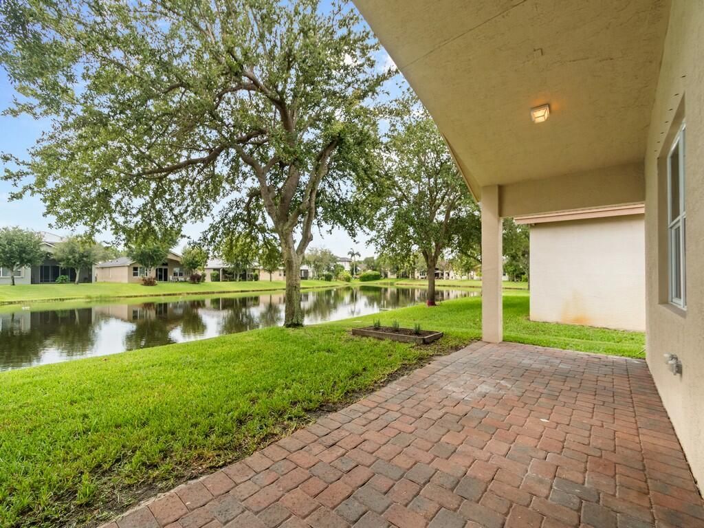 2287 SW Newport Isles Boulevard, Port Saint Lucie, FL 34953 Photo