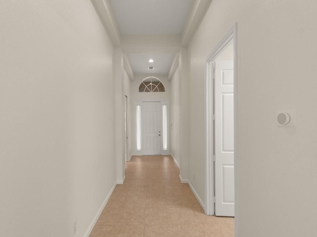 2287 SW Newport Isles Boulevard, Port Saint Lucie, FL 34953 Photo