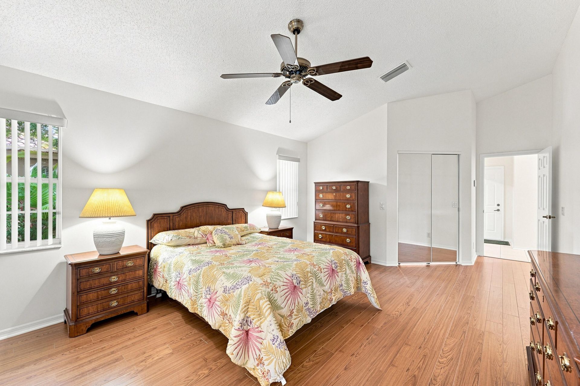 143 Cameron Court, Weston, FL 33326 Photo
