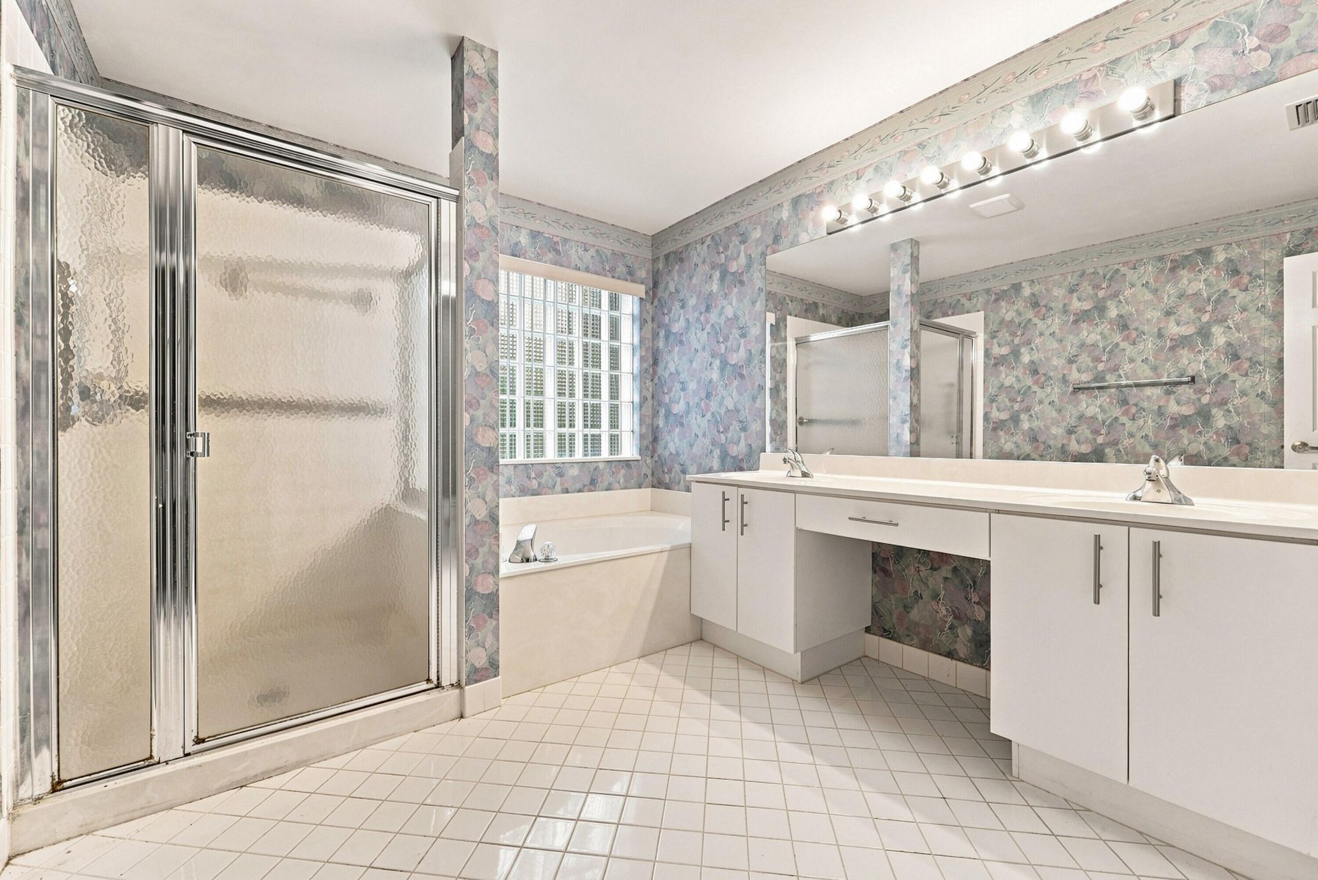 143 Cameron Court, Weston, FL 33326 Photo