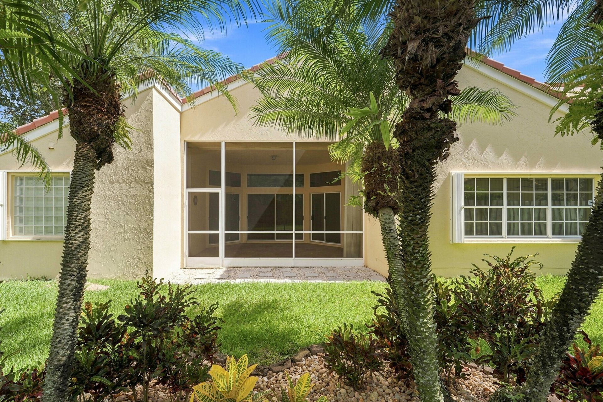 143 Cameron Court, Weston, FL 33326 Photo