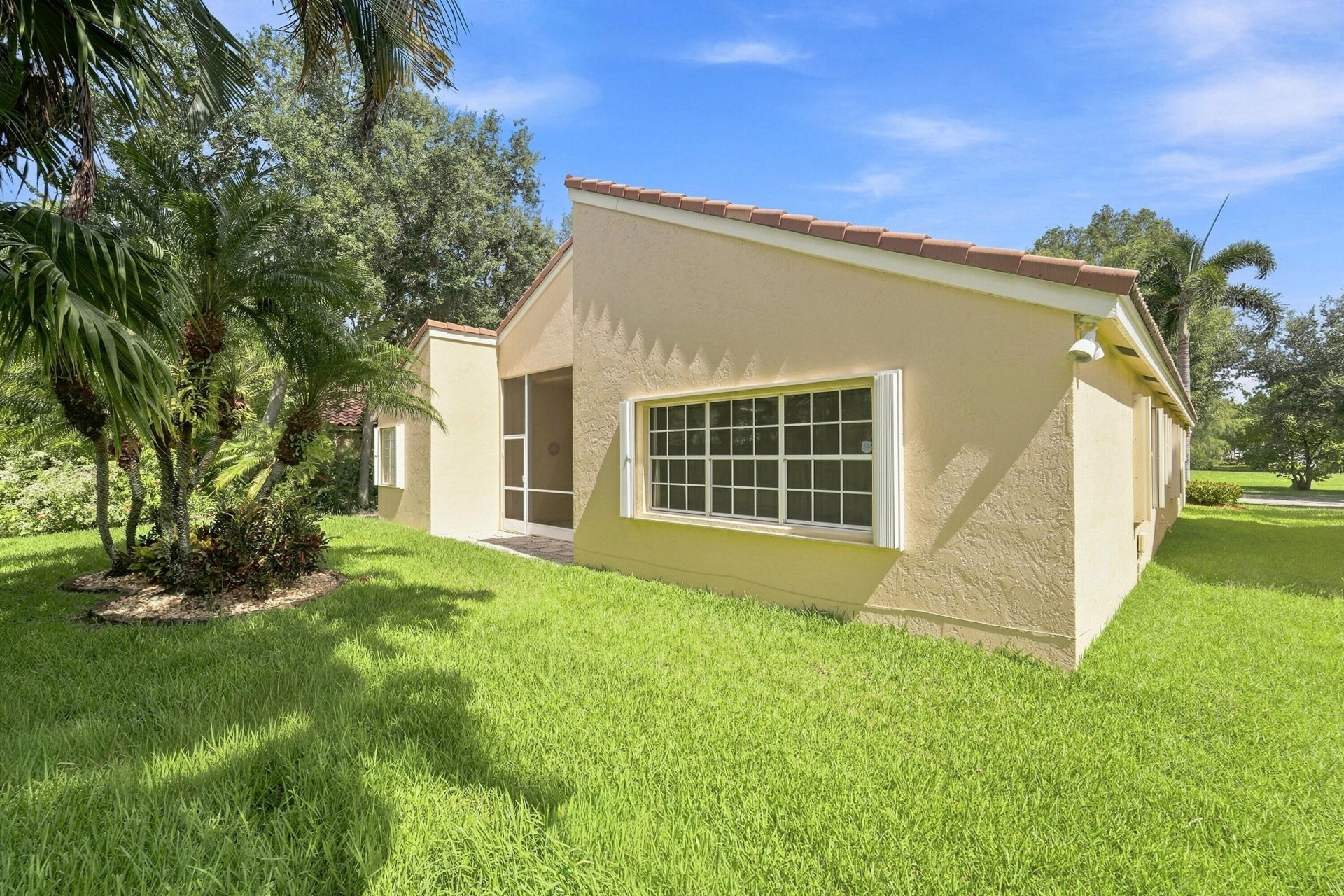 143 Cameron Court, Weston, FL 33326 Photo