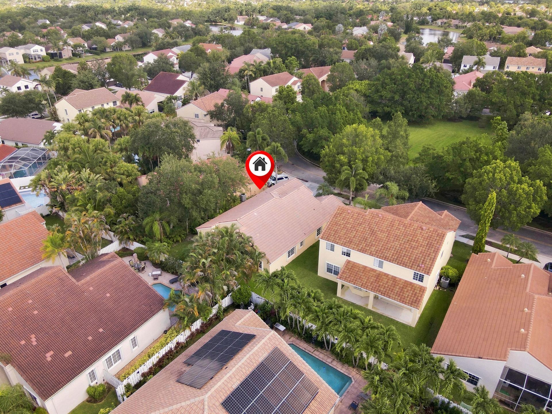143 Cameron Court, Weston, FL 33326 Photo