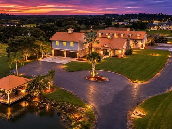 7090 49th Street, Vero Beach, FL 32967