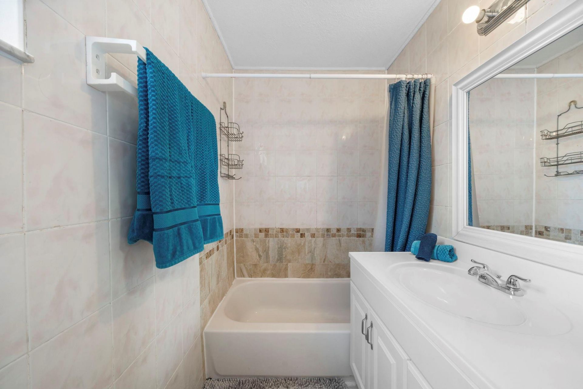 4527 NW 191st Terrace, Miami Gardens, FL 33055 Photo