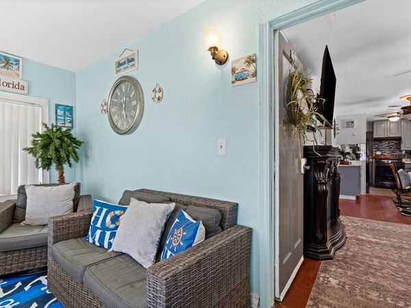 711 Cedar Place, Fort Pierce, FL 34950