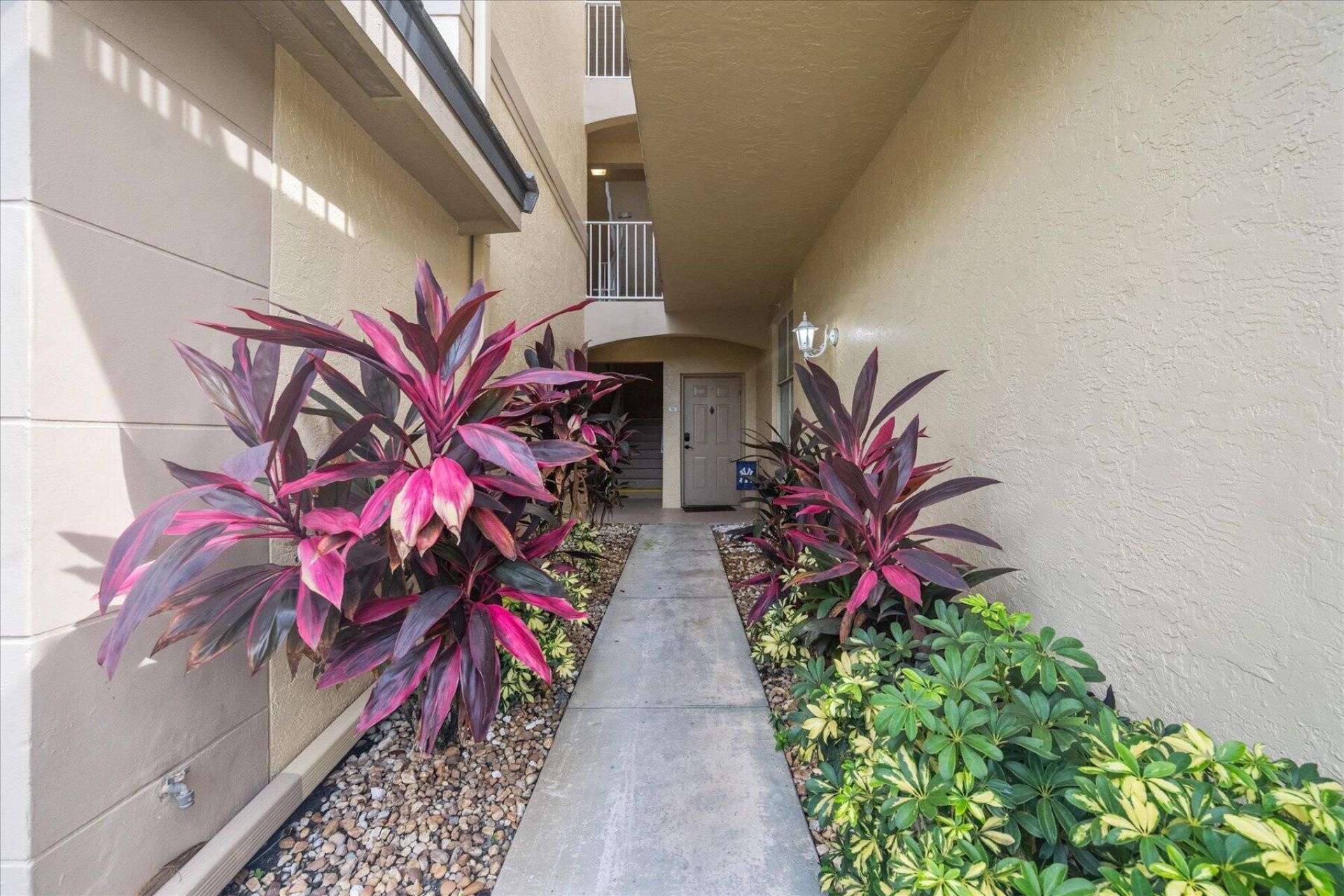 2020 Greenview Shores Boulevard, Unit 102, Wellington, FL 33414 Photo