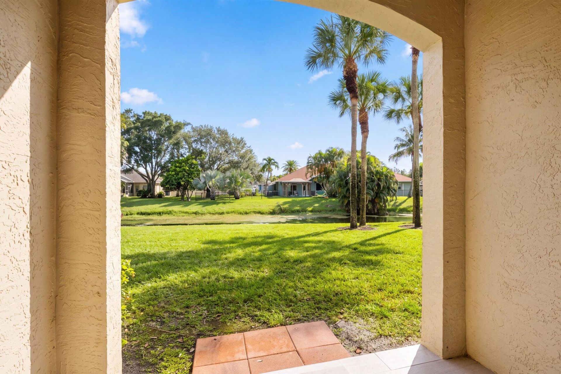 2020 Greenview Shores Boulevard, Unit 102, Wellington, FL 33414 Photo