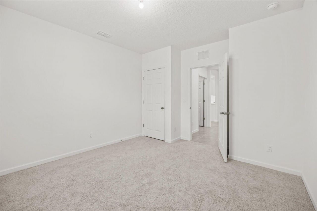435 Seafoam Circle, Fort Pierce, FL 34945 Photo