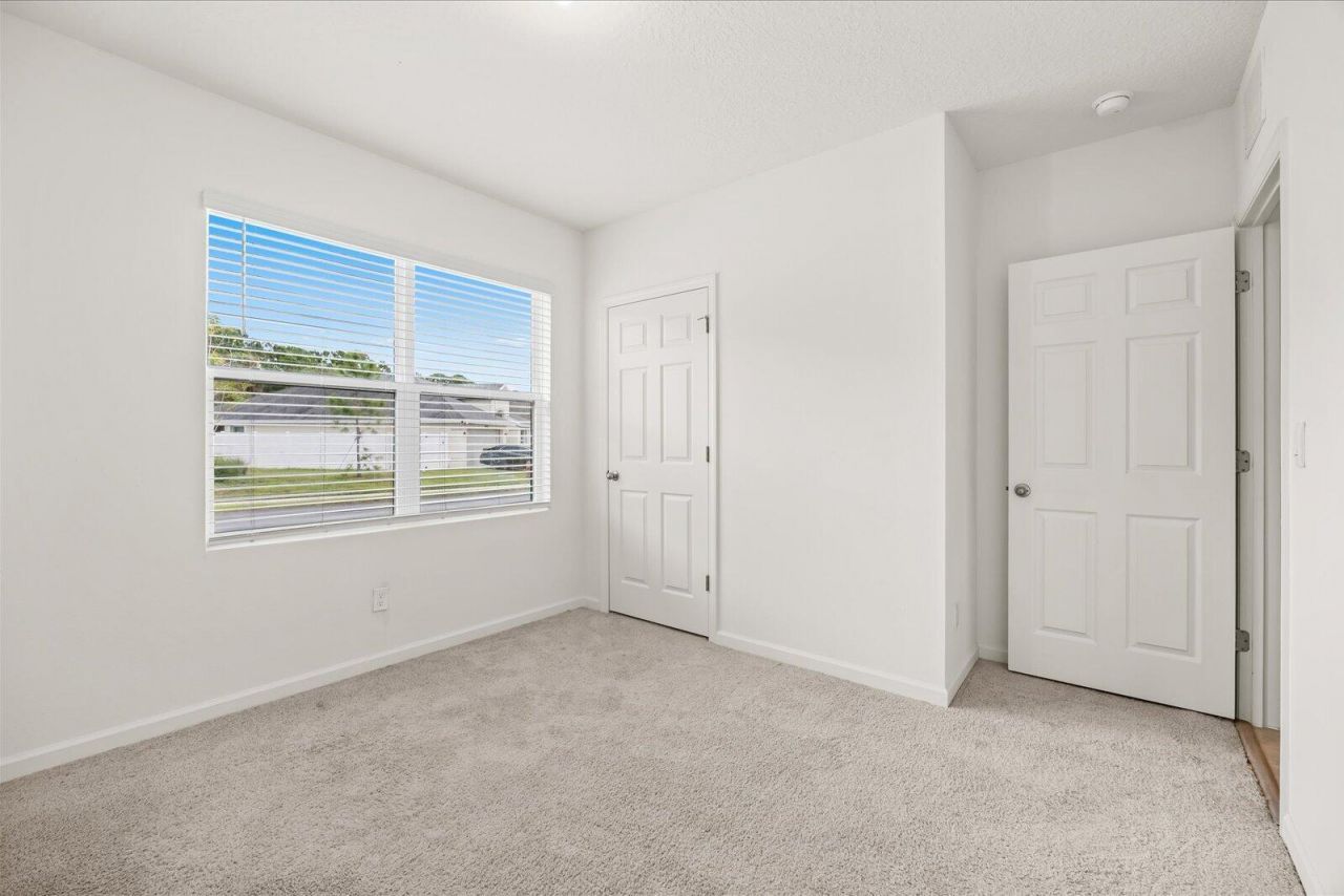 435 Seafoam Circle, Fort Pierce, FL 34945 Photo