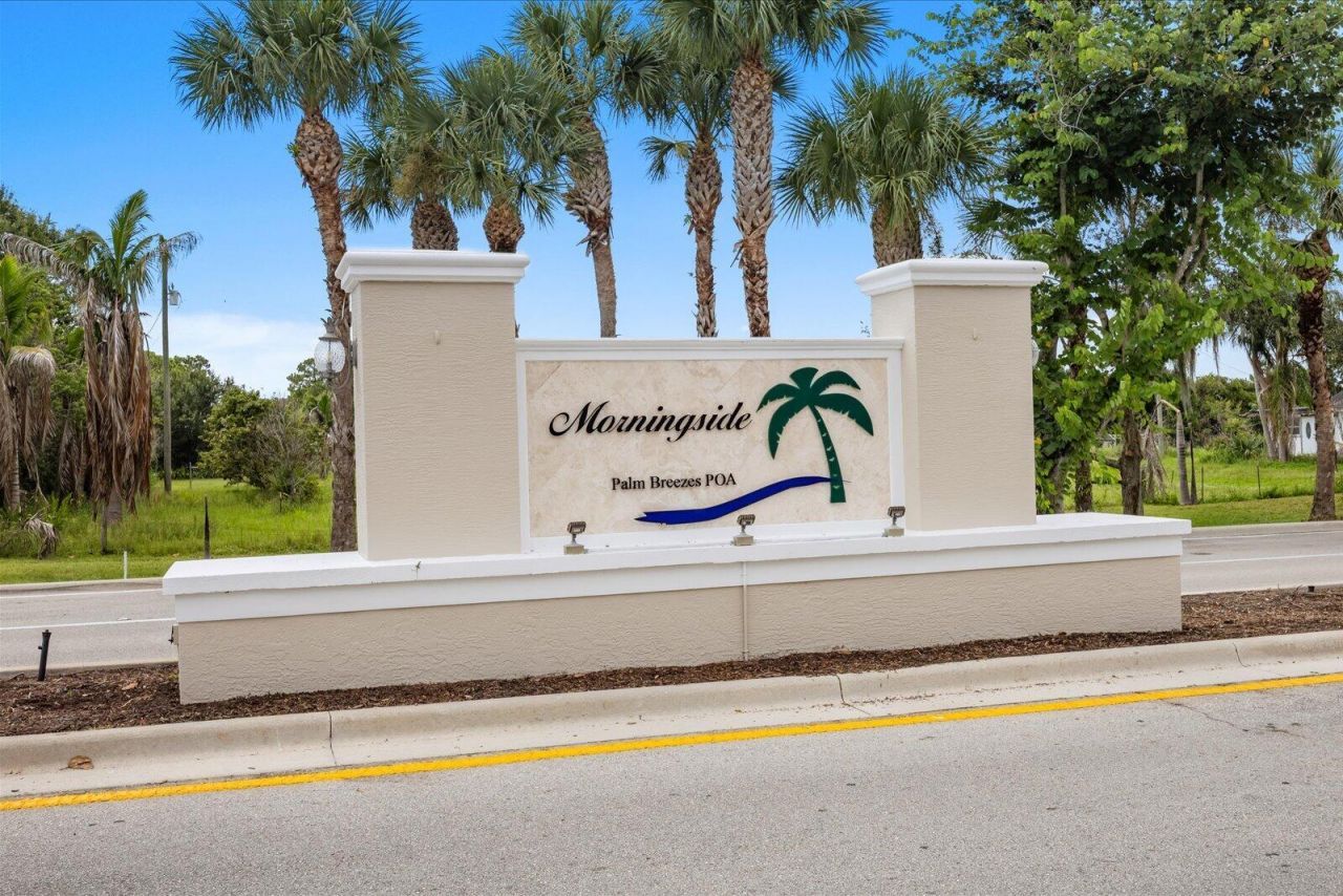 435 Seafoam Circle, Fort Pierce, FL 34945 Photo