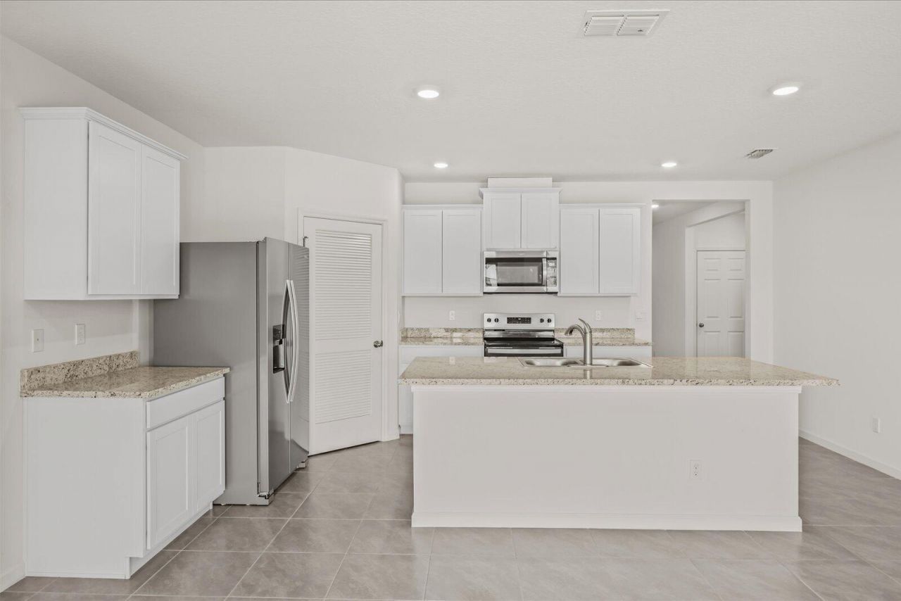 435 Seafoam Circle, Fort Pierce, FL 34945 Photo