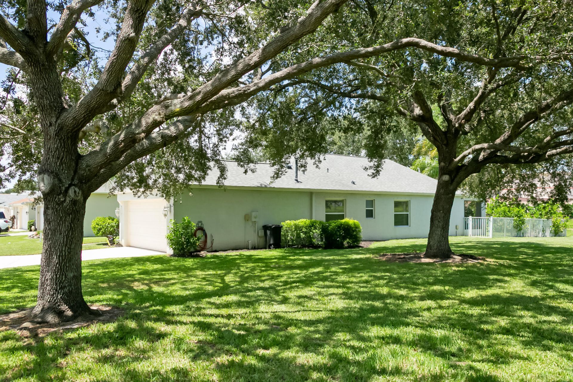 334 SW North Shore Boulevard, Port Saint Lucie, FL 34986 Photo