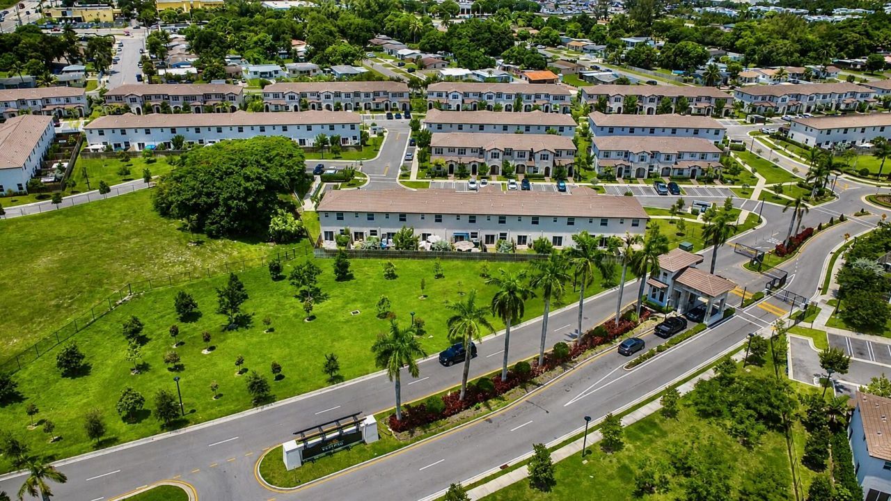12092 NW 24th Place, Miami, FL 33167 Photo